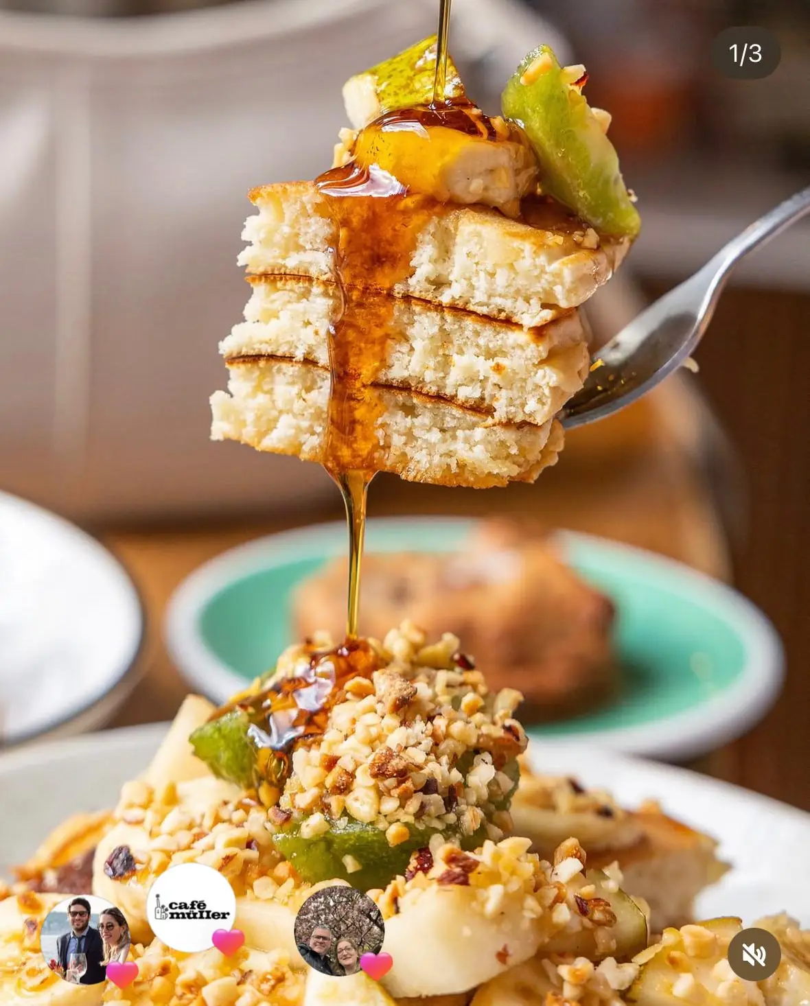 Pancakes with honey, fruit and hazelnut crumble